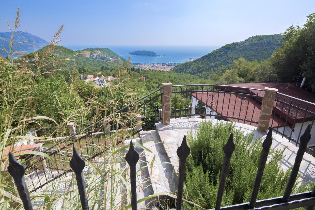 Holiday Home La Musica Budva Dış mekan fotoğraf